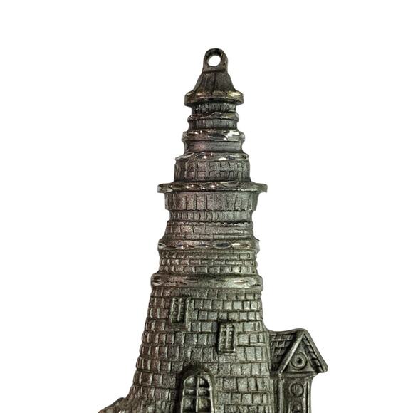 Spoontiques Pewter Ornament Suncatcher Prism Lighthouse 2.75 Inch - Picture 2 of 6